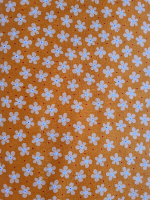 Orange Patchworkstof, Contempo`s fra Bernatex.