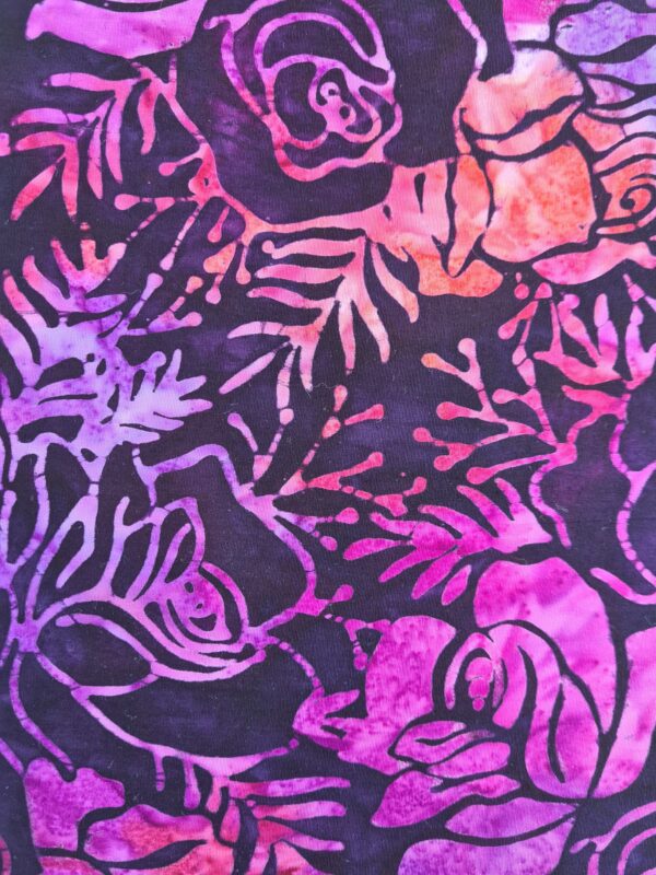 Bordeau Bali Patchworkstof, AMD-14399-17 fra Robert Kaufman.