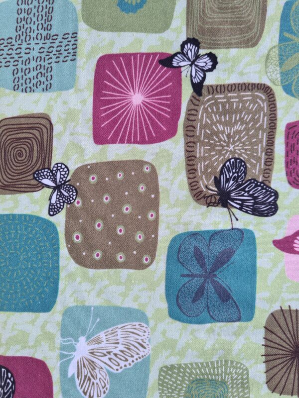 Patchworkstof fra Stoffabrics. 4501-068. Flying Around